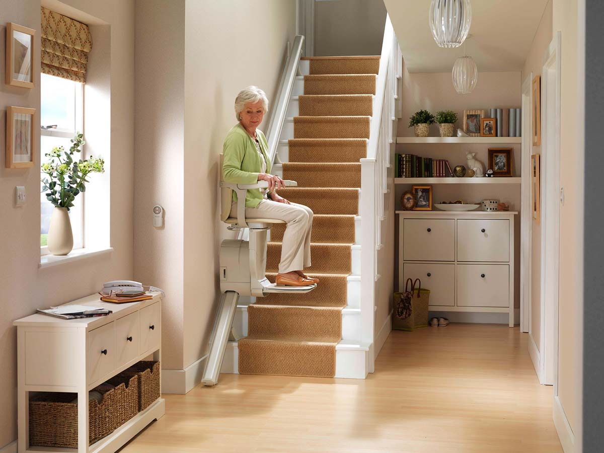 Stairlift rails for straight stairs