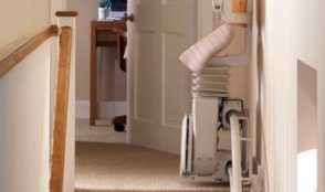 stairlift for narrow stairs